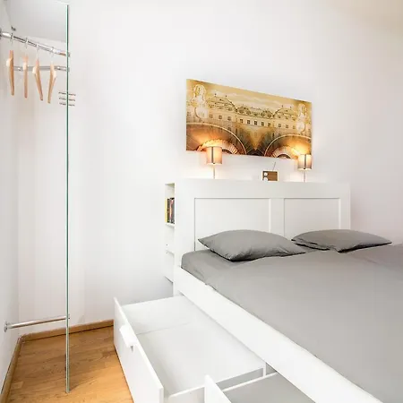 Central Vienna-Living Room photo