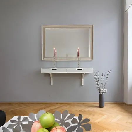Central Vienna-Living Room photo